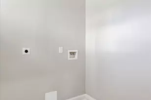 26 N Rosedale St, Baltimore, MD 21229 - Photo 14
