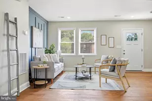 26 N Rosedale St, Baltimore, MD 21229 - Photo 8