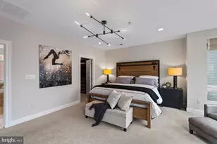 650 Ponte Villas S, Baltimore, MD 21230 - Photo 24