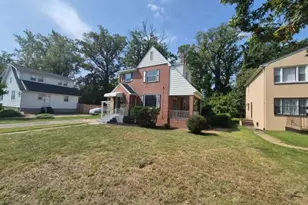 4010 Aragon Ave, Baltimore, MD 21215 - Photo 2