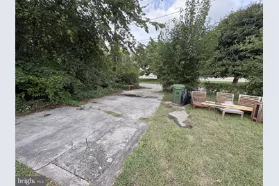 3904 Groveland Avenue, Baltimore, MD 21215 - Photo 4