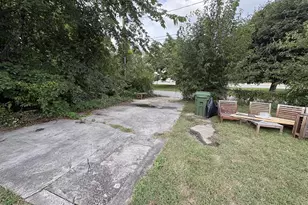 3904 Groveland Ave, Baltimore, MD 21215 - Photo 4