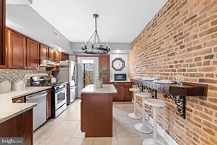 637 S Belnord Ave, Baltimore, MD 21224 - Photo 8