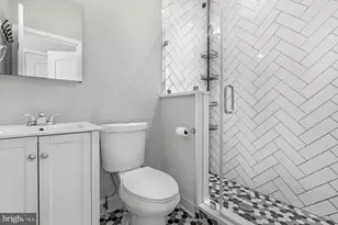 620 S Newkirk St, Baltimore, MD 21224 - Photo 14
