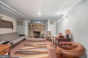 1213 Roundhill Rd, Baltimore, MD 21218 - Photo 26