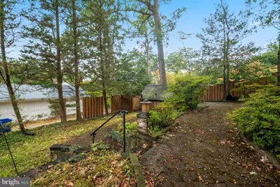 1213 Roundhill Road, Baltimore, MD 21218 - Photo 32
