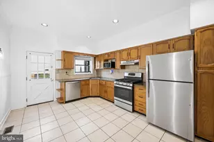 2704 Hudson St, Baltimore, MD 21224 - Photo 10