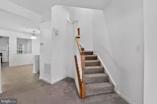 5310 Wyndholme Cir, Baltimore, MD 21229 - Photo 16