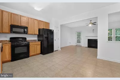 5310 Wyndholme Circle #79, Baltimore, MD 21229 - Photo 6