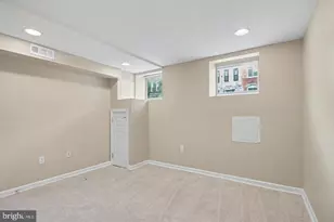 1 S East Ave, Baltimore, MD 21224 - Photo 36