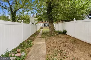 1370 Limit Ave, Baltimore, MD 21239 - Photo 30