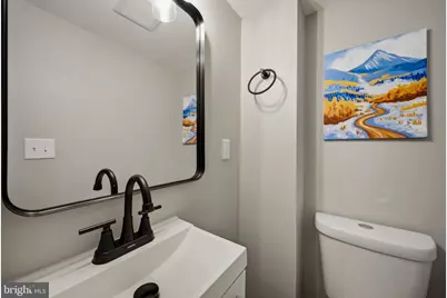 1370 Limit Avenue, Baltimore, MD 21239 - Photo 12
