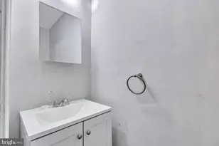 1826 N Milton Ave, Baltimore, MD 21213 - Photo 26