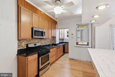 2807 W Lafayette Avenue W, Baltimore, MD 21216 - Photo 6