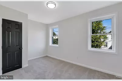 320 E Lorraine Avenue, Baltimore, MD 21218 - Photo 14