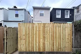 203 S Pulaski St, Baltimore, MD 21223 - Photo 10