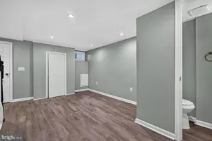 6505 Hartwait St, Baltimore, MD 21224 - Photo 12