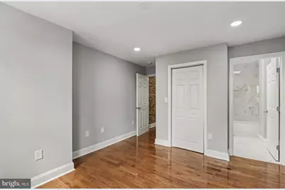 2609 E Madison Street E, Baltimore, MD 21205 - Photo 14