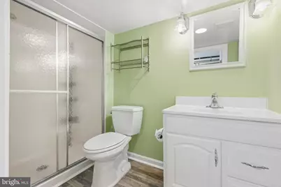 719 S Linwood Avenue, Baltimore, MD 21224 - Photo 32
