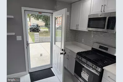 605 N Fremont Avenue N, Baltimore, MD 21201 - Photo 10