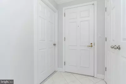 100 Harborview Drive #1011, Baltimore, MD 21230 - Photo 4