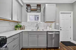 1823 E Federal St, Baltimore, MD 21213 - Photo 8
