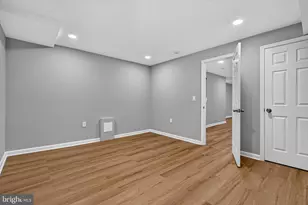 810 N Carey St, Baltimore, MD 21217 - Photo 36