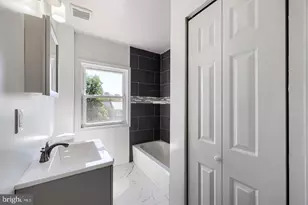 38 N Bernice Ave, Baltimore, MD 21229 - Photo 18