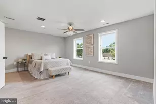 5801 Carter Ave, Baltimore, MD 21214 - Photo 14