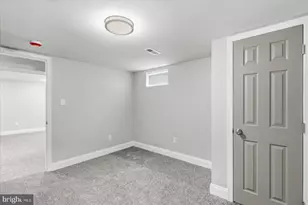 1000 Mt Holly St, Baltimore, MD 21229 - Photo 24