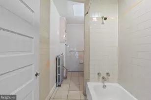 200 W Lorraine Ave, Baltimore, MD 21211 - Photo 14