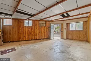200 W Lorraine Ave, Baltimore, MD 21211 - Photo 22