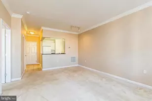 23 Pierside Dr, Baltimore, MD 21230 - Photo 12
