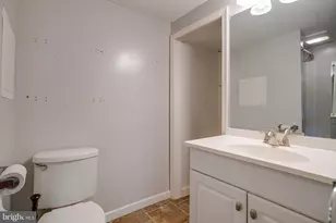 4299 Falls Rd, Baltimore, MD 21211 - Photo 46