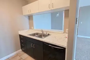 100 Harborview Dr, Baltimore, MD 21230 - Photo 6