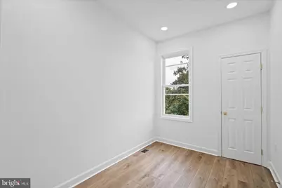 517 N Edgewood Street, Baltimore, MD 21229 - Photo 32