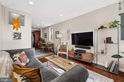 313 W 28th Street, Baltimore, MD 21211 - Photo 16