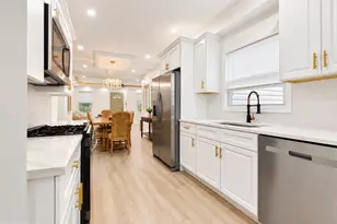 2709 Oakley Ave, Baltimore, MD 21215 - Photo 10