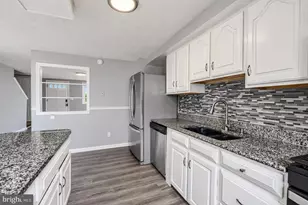 4553 The Strand, Baltimore, MD 21215 - Photo 14