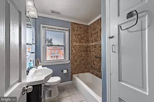5358 Cuthbert Ave, Baltimore, MD 21215 - Photo 14