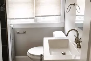 818 N Woodington Rd, Baltimore, MD 21229 - Photo 6