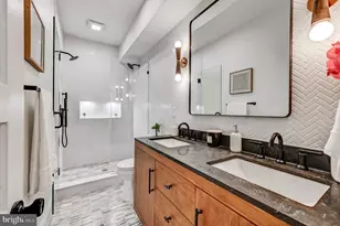 144 Ellwood Ave S, Baltimore, MD 21224 - Photo 22
