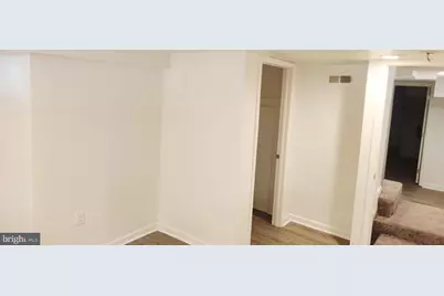 519 E 28th Street E, Baltimore, MD 21218 - Photo 26