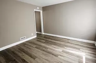 3912 Kenyon Ave, Baltimore, MD 21213 - Photo 6