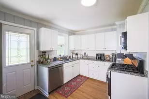 5715 Greenspring Ave, Baltimore, MD 21209 - Photo 10