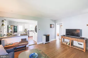 5715 Greenspring Ave, Baltimore, MD 21209 - Photo 6