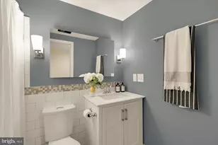 611 S Ellwood Ave, Baltimore, MD 21224 - Photo 38
