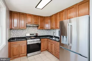 4224 Nadine Dr, Baltimore, MD 21215 - Photo 10