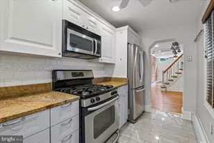2246 Bank St, Baltimore, MD 21231 - Photo 10
