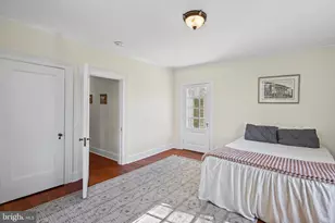 203 E 39th St, Baltimore, MD 21218 - Photo 34
